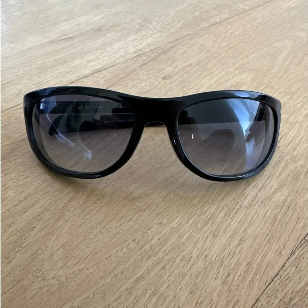 By David Beckham - DB7117/S Sunglasses in 80708 Black